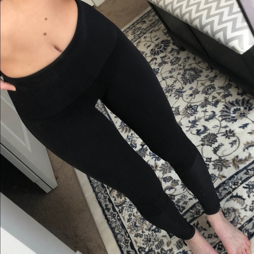 Black Lululemon Mesh Leggings